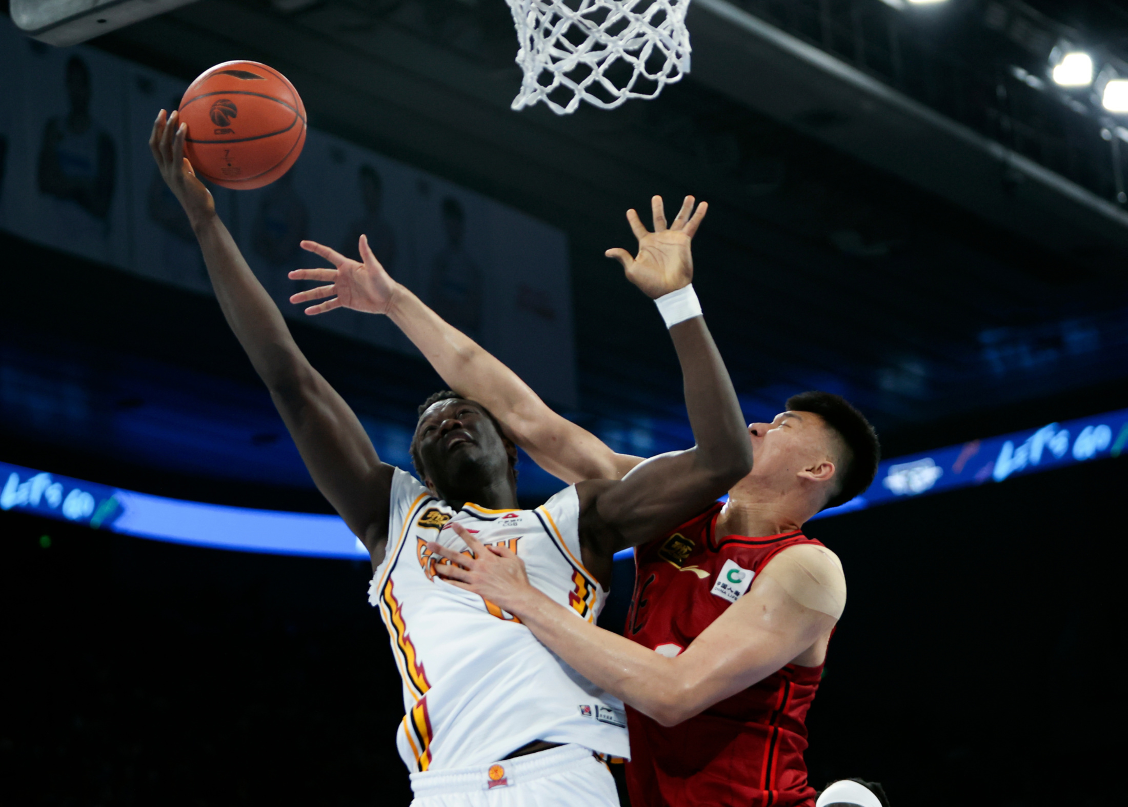 冲刺阶段北京国安门线救险:英超节点到来;质疑声仍在;资深球员宣示担当的简单介绍 冲刺阶段北京国安门线救险:英超节点到来;质疑声仍在;资深球员宣示担当的简单介绍