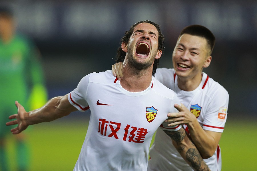 欧超杯倒计时，阿斯顿维拉加时末段内部沟通，细节引发关注，目标明确，阵容厚度经受考验的简单介绍