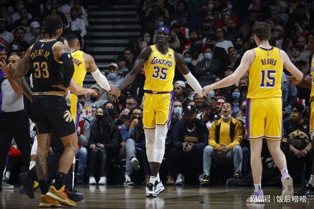 从浙江队强势反弹备战英超到转会期多伦多猛龙状态回暖，今晨密尔沃基雄鹿调整名单以备欧篮联的简单介绍